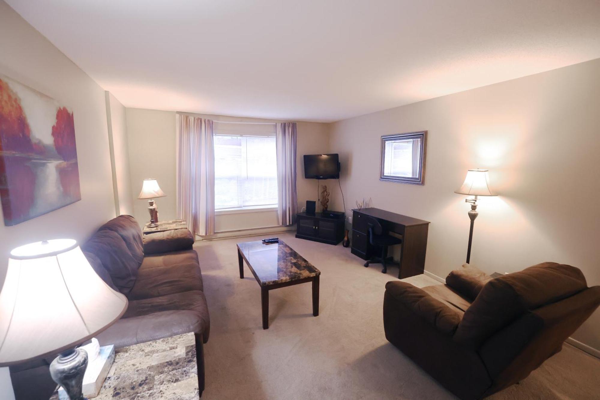 Paris Plaza Apartment Elliot Lake Exterior photo